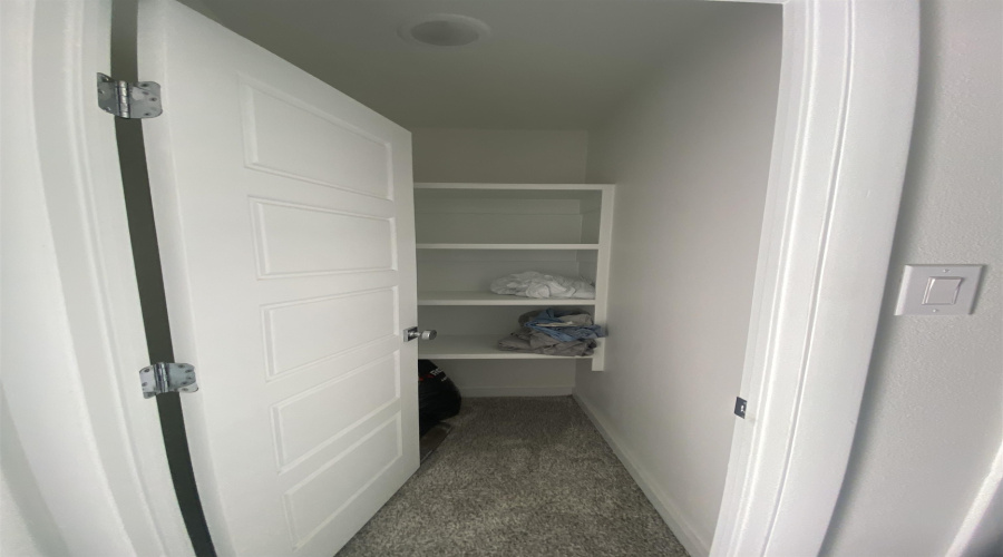 422 Deer Path Loop, Laredo, Texas 78045, 4 Bedrooms Bedrooms, 6 Rooms Rooms,2 BathroomsBathrooms,Residential,For Rent,422 Deer Path Loop,20260276