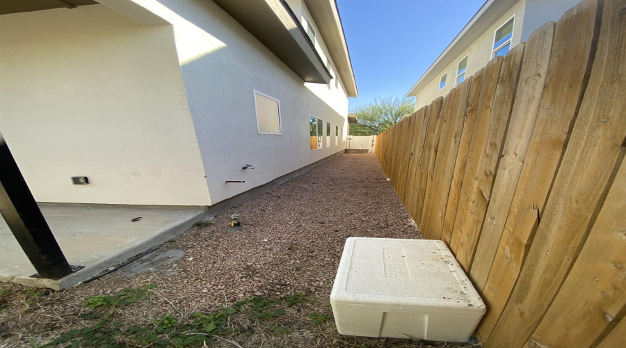 422 Deer Path Loop, Laredo, Texas 78045, 4 Bedrooms Bedrooms, 6 Rooms Rooms,2 BathroomsBathrooms,Residential,For Rent,422 Deer Path Loop,20260276