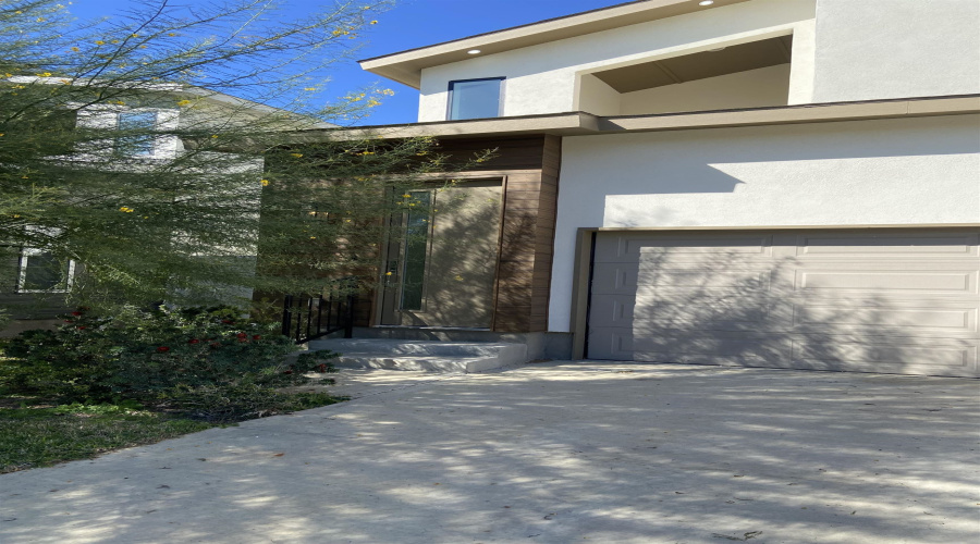 422 Deer Path Loop, Laredo, Texas 78045, 4 Bedrooms Bedrooms, 6 Rooms Rooms,2 BathroomsBathrooms,Residential,For Rent,422 Deer Path Loop,20260276