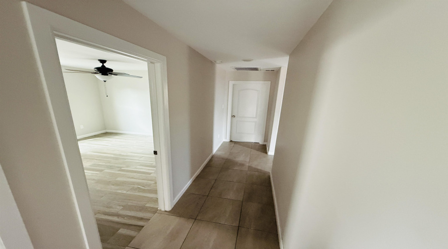 5525 Conroe St, Laredo, Texas 78046, 3 Bedrooms Bedrooms, 4 Rooms Rooms,2 BathroomsBathrooms,Residential,For Sale,5525 Conroe St,20260281