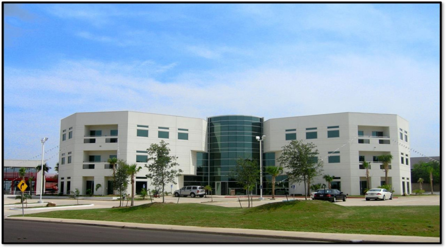 6909 Springfield Ave, Laredo, Texas 78041, 1 Room Rooms,1 BathroomBathrooms,Commercial retail/office,For Rent,6909 Springfield Ave,20260285