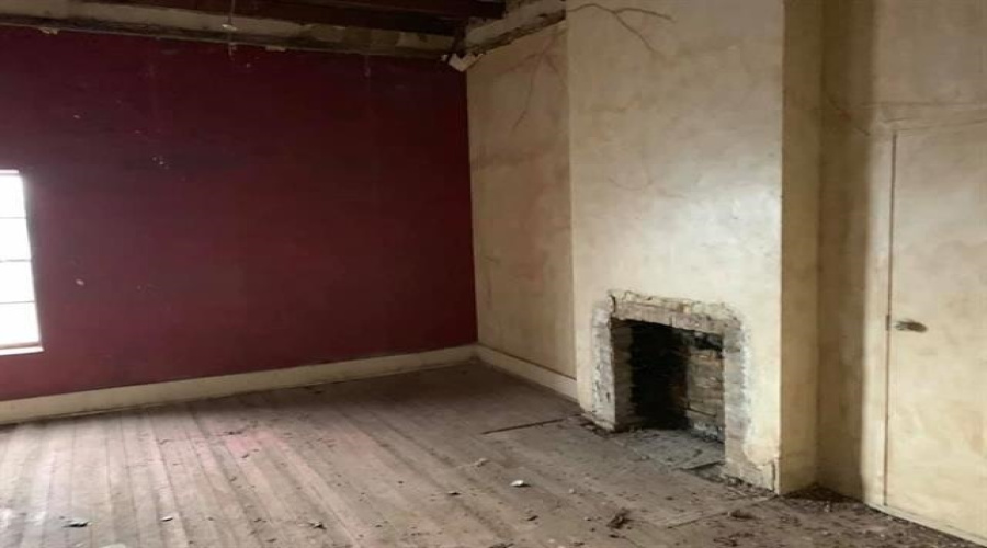 1501 Lincoln St, Laredo, Texas 78040, 21 Rooms Rooms,4 BathroomsBathrooms,Commercial retail/office,For Sale,1501 Lincoln St,20260293