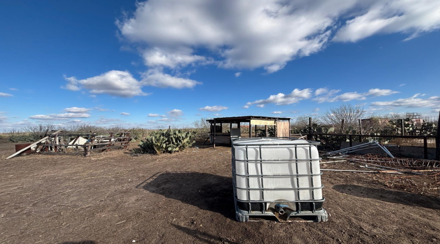 1300 Camino Don Antonio, Laredo, Texas 78043, ,Land,For Sale,1300 Camino Don Antonio,20260286