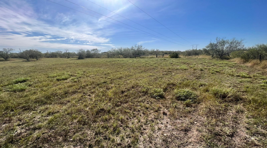 204 Camino Bolivar, Laredo, Texas 78043, ,Land,For Sale,204 Camino Bolivar,20260288