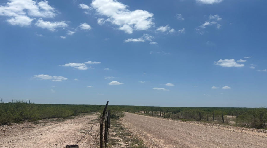 34 Acres Mangana-Hein Rd, Laredo, Texas 78046, ,Land,For Sale,34 Acres Mangana-Hein Rd,20260290
