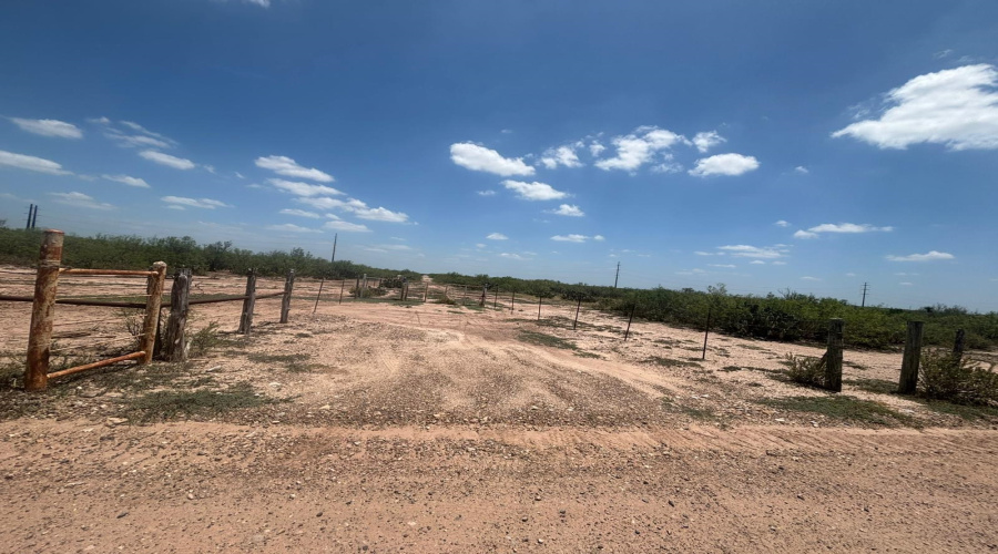 34 Acres Mangana-Hein Rd, Laredo, Texas 78046, ,Land,For Sale,34 Acres Mangana-Hein Rd,20260290