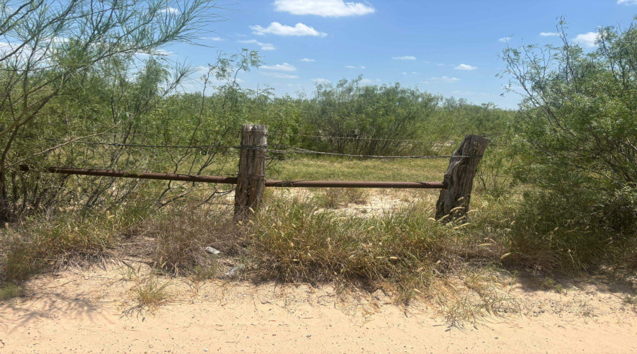 26 Acres ABST 478 POR 46 B, Laredo, Texas 78046, ,Land,For Sale,26 Acres ABST 478 POR 46 B,20260291