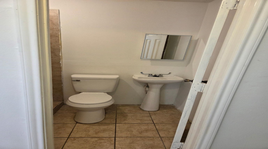 2715 & 2717 Market St, Laredo, Texas 78043, ,Multi-family,For Sale,2715 & 2717 Market St,20260297