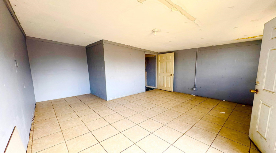 4123 Pecan Cir Dr, Laredo, Texas 78046-46, 3 Bedrooms Bedrooms, 5 Rooms Rooms,2 BathroomsBathrooms,Residential,For Sale,4123 Pecan Cir Dr,20260289