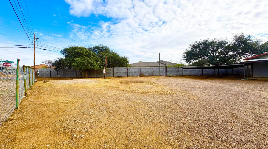 4123 Pecan Cir Dr, Laredo, Texas 78046-46, 3 Bedrooms Bedrooms, 5 Rooms Rooms,2 BathroomsBathrooms,Residential,For Sale,4123 Pecan Cir Dr,20260289