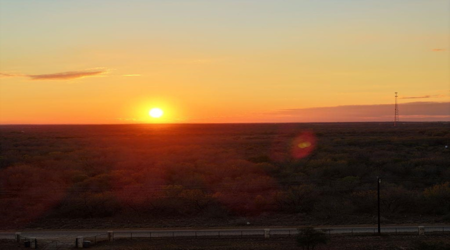 275 Jefferies Rd., Laredo, Texas 78045, 4 Bedrooms Bedrooms, 7 Rooms Rooms,3 BathroomsBathrooms,Residential,For Sale,275 Jefferies Rd.,20260301