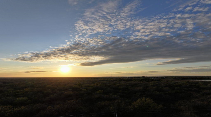 275 Jefferies Rd., Laredo, Texas 78045, 4 Bedrooms Bedrooms, 7 Rooms Rooms,3 BathroomsBathrooms,Residential,For Sale,275 Jefferies Rd.,20260301