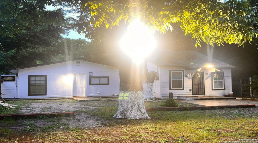 444 Taft Ct, San Antonio, Texas 78225, 2 Bedrooms Bedrooms, 8 Rooms Rooms,2 BathroomsBathrooms,Residential,For Sale,444 Taft Ct,20260309