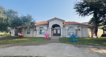 102 Cardinal Ln, Laredo, Texas 78045, 3 Bedrooms Bedrooms, 8 Rooms Rooms,2 BathroomsBathrooms,Residential,For Sale,102 Cardinal Ln,20260311