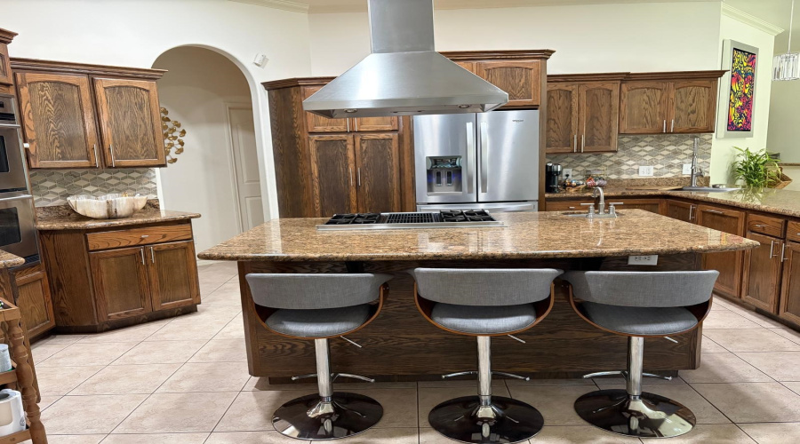 102 Cardinal Ln, Laredo, Texas 78045, 3 Bedrooms Bedrooms, 8 Rooms Rooms,2 BathroomsBathrooms,Residential,For Sale,102 Cardinal Ln,20260311