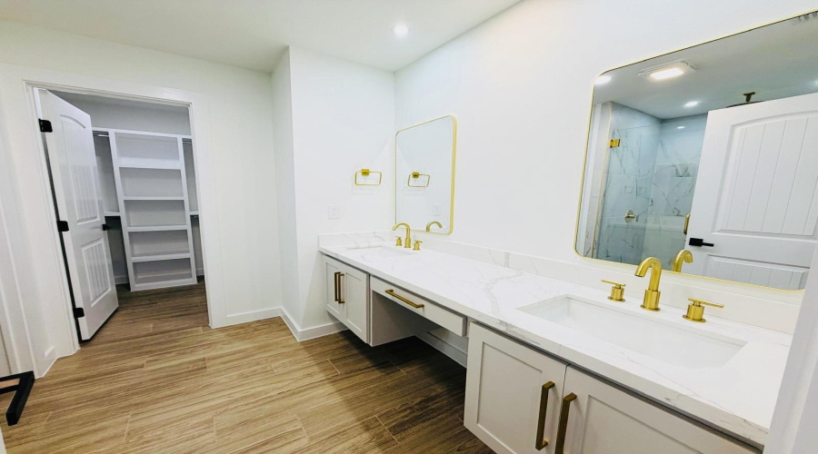 1503 Cozumel Dr, LAREDO, Texas 78046, 4 Bedrooms Bedrooms, 5 Rooms Rooms,2 BathroomsBathrooms,Residential,For Sale,1503 Cozumel Dr,20260312