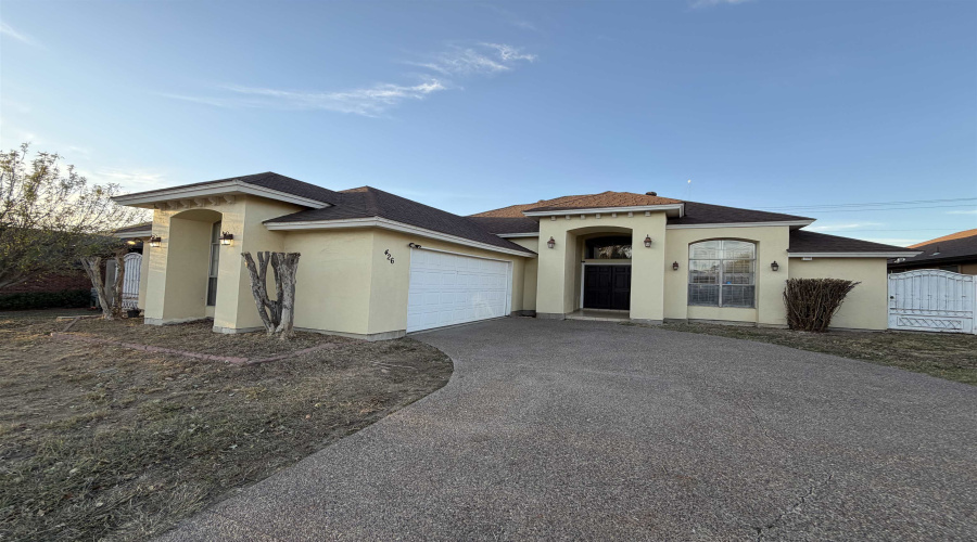 426 Northstar Dr, Laredo, Texas 78045, 3 Bedrooms Bedrooms, 6 Rooms Rooms,2 BathroomsBathrooms,Residential,For Rent,426 Northstar Dr,20260313