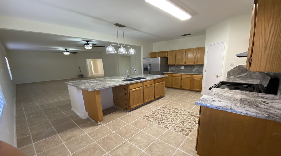 1820 Arctic Ct, LAREDO, Texas 78045, 4 Bedrooms Bedrooms, 6 Rooms Rooms,2 BathroomsBathrooms,Residential,For Sale,1820 Arctic Ct,20260318