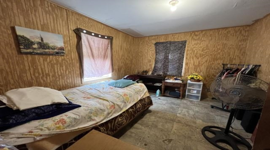 707 Delmar St., Zapata, Texas 78076, 4 Bedrooms Bedrooms, 6 Rooms Rooms,2 BathroomsBathrooms,Residential,For Sale,707 Delmar St.,20260319