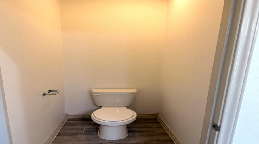 414 Placido Dr, Laredo, Texas 78045, 5 Bedrooms Bedrooms, 8 Rooms Rooms,2 BathroomsBathrooms,Residential,For Rent,414 Placido Dr,20260326