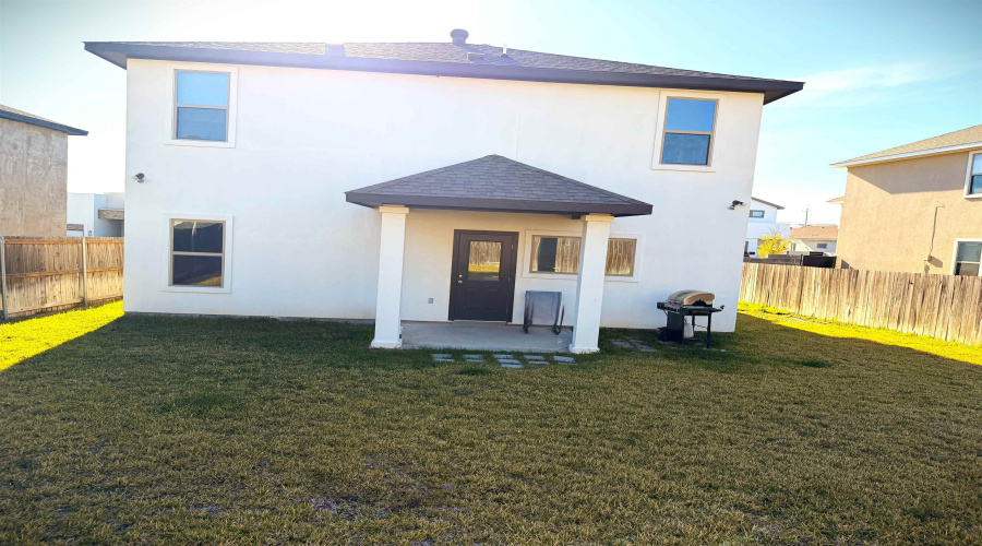 414 Placido Dr, Laredo, Texas 78045, 5 Bedrooms Bedrooms, 8 Rooms Rooms,2 BathroomsBathrooms,Residential,For Rent,414 Placido Dr,20260326