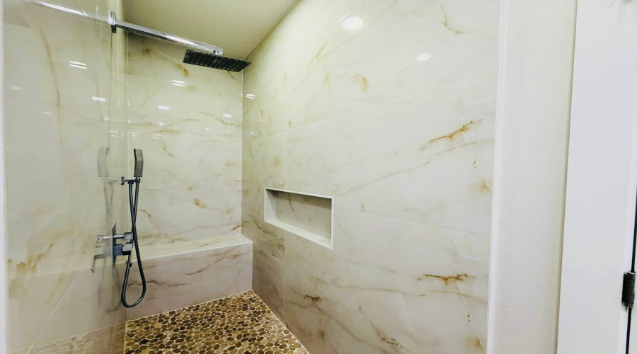 1602 Cordova Dr., LAREDO, Texas 78046, 4 Bedrooms Bedrooms, 5 Rooms Rooms,2 BathroomsBathrooms,Residential,For Sale,1602 Cordova Dr.,20260327