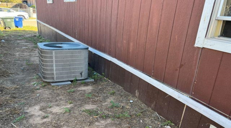 607 Buckwheat Dr, Laredo, Texas 78046, 3 Bedrooms Bedrooms, 6 Rooms Rooms,2 BathroomsBathrooms,Residential,For Sale,607 Buckwheat Dr,20260329