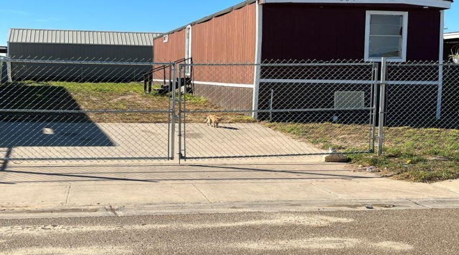 607 Buckwheat Dr, Laredo, Texas 78046, 3 Bedrooms Bedrooms, 6 Rooms Rooms,2 BathroomsBathrooms,Residential,For Sale,607 Buckwheat Dr,20260329