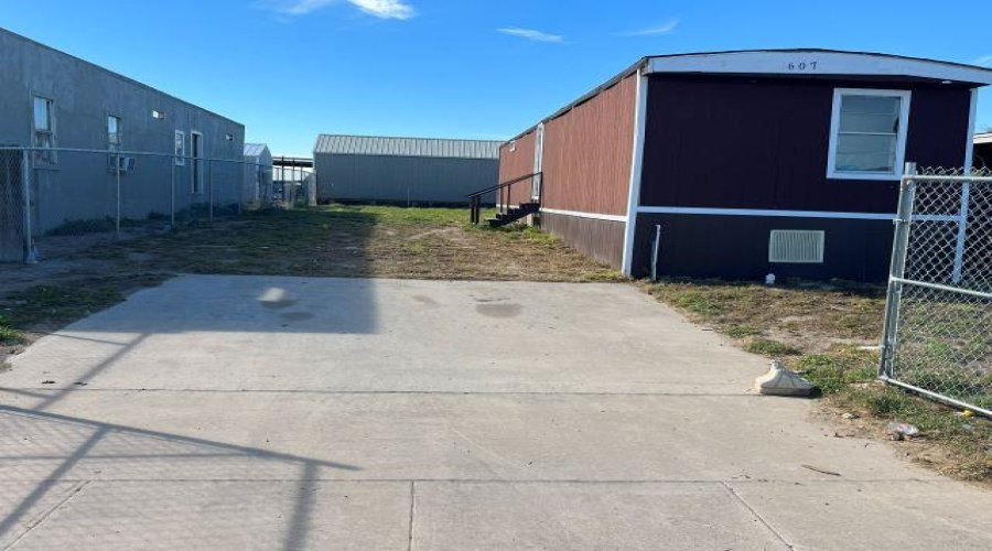 607 Buckwheat Dr, Laredo, Texas 78046, 3 Bedrooms Bedrooms, 6 Rooms Rooms,2 BathroomsBathrooms,Residential,For Sale,607 Buckwheat Dr,20260329