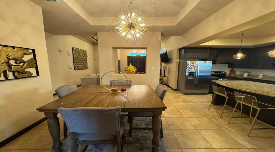 207 Desert Palm Dr., LAREDO, Texas 78045, 3 Bedrooms Bedrooms, 6 Rooms Rooms,2 BathroomsBathrooms,Residential,For Sale,207 Desert Palm Dr.,20260330