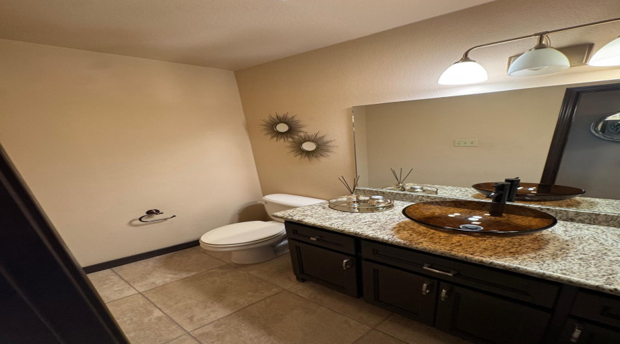 207 Desert Palm Dr., LAREDO, Texas 78045, 3 Bedrooms Bedrooms, 6 Rooms Rooms,2 BathroomsBathrooms,Residential,For Sale,207 Desert Palm Dr.,20260330