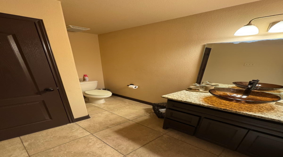 207 Desert Palm Dr., LAREDO, Texas 78045, 3 Bedrooms Bedrooms, 6 Rooms Rooms,2 BathroomsBathrooms,Residential,For Sale,207 Desert Palm Dr.,20260330