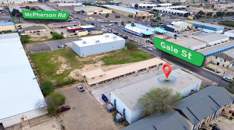 608 Gale St, Laredo, Texas 78041, 1 Room Rooms,2 BathroomsBathrooms,Commercial retail/office,For Rent,608 Gale St,20260339
