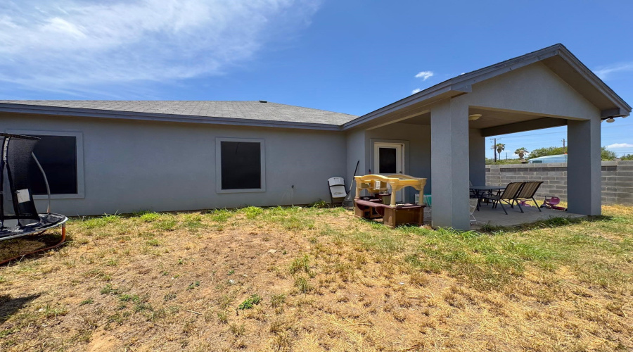 4603 Cassata Ln, Laredo, Texas 78046, 3 Bedrooms Bedrooms, 3 Rooms Rooms,2 BathroomsBathrooms,Residential,For Sale,4603 Cassata Ln,20260344