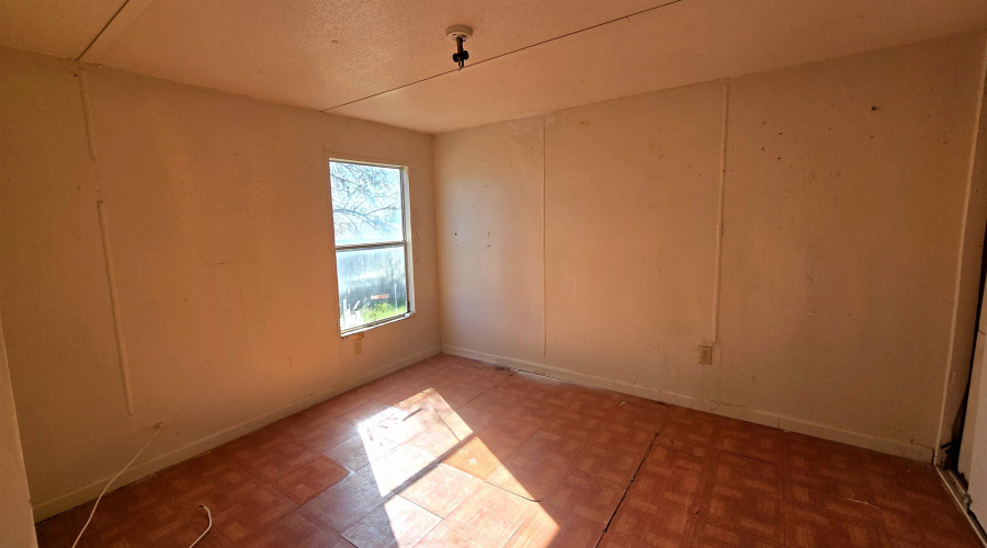 4528 La Cienega Ln, laredo, Texas 78040, 2 Bedrooms Bedrooms, 3 Rooms Rooms,1 BathroomBathrooms,Residential,For Sale,4528 La Cienega Ln,20260345