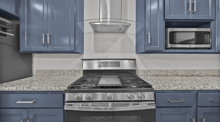 3216 Charolais Dr., Laredo, Texas 78046, 4 Bedrooms Bedrooms, 7 Rooms Rooms,2 BathroomsBathrooms,Residential,For Sale,3216 Charolais Dr.,20260348