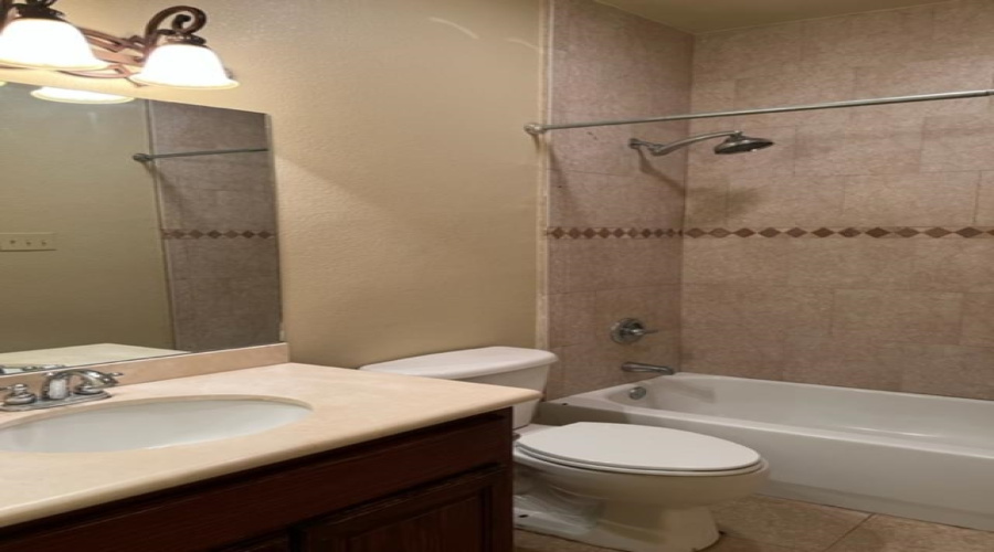 1609 Saldana Ave, LAREDO, Texas 78041, 3 Bedrooms Bedrooms, 5 Rooms Rooms,2 BathroomsBathrooms,Residential,For Rent,1609 Saldana Ave,20260349