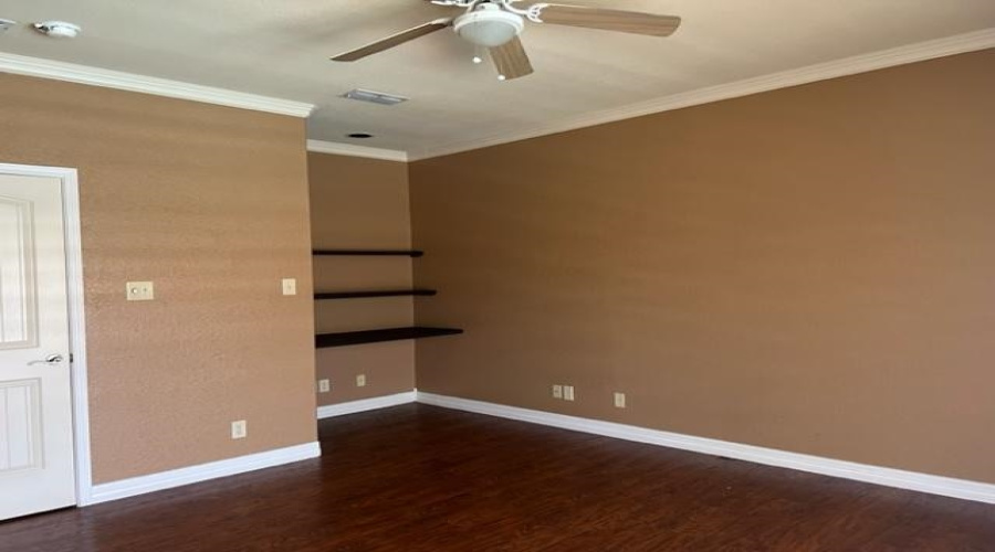 1609 Saldana Ave, LAREDO, Texas 78041, 3 Bedrooms Bedrooms, 5 Rooms Rooms,2 BathroomsBathrooms,Residential,For Rent,1609 Saldana Ave,20260349