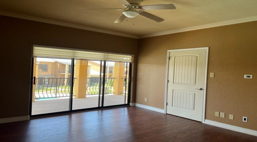 1609 Saldana Ave, LAREDO, Texas 78041, 3 Bedrooms Bedrooms, 5 Rooms Rooms,2 BathroomsBathrooms,Residential,For Rent,1609 Saldana Ave,20260349