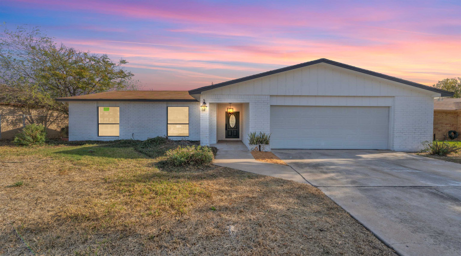 119 Kentucky St, LAREDO, Texas 78041, 3 Bedrooms Bedrooms, 4 Rooms Rooms,2 BathroomsBathrooms,Residential,For Sale,119 Kentucky St,20260350