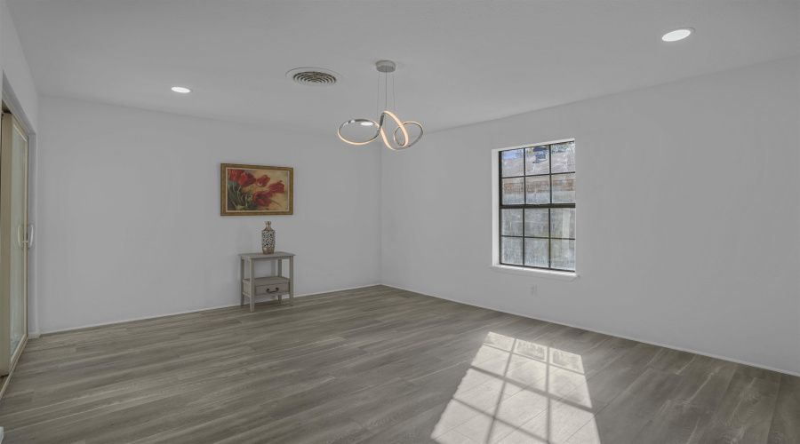 119 Kentucky St, LAREDO, Texas 78041, 3 Bedrooms Bedrooms, 4 Rooms Rooms,2 BathroomsBathrooms,Residential,For Sale,119 Kentucky St,20260350