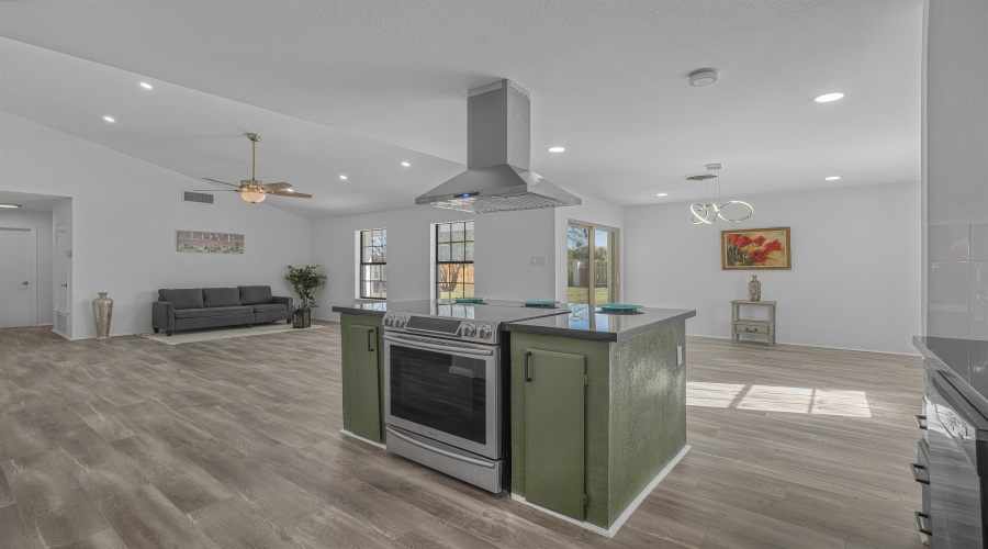 119 Kentucky St, LAREDO, Texas 78041, 3 Bedrooms Bedrooms, 4 Rooms Rooms,2 BathroomsBathrooms,Residential,For Sale,119 Kentucky St,20260350