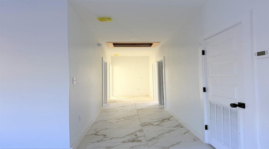 2917 Earthhaven Dr., Laredo, Texas 78046, 3 Bedrooms Bedrooms, 5 Rooms Rooms,2 BathroomsBathrooms,Residential,For Sale,2917 Earthhaven Dr.,20260353