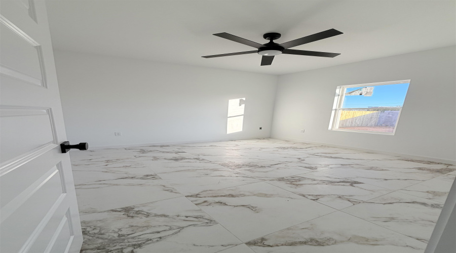 2917 Earthhaven Dr., Laredo, Texas 78046, 3 Bedrooms Bedrooms, 5 Rooms Rooms,2 BathroomsBathrooms,Residential,For Sale,2917 Earthhaven Dr.,20260353