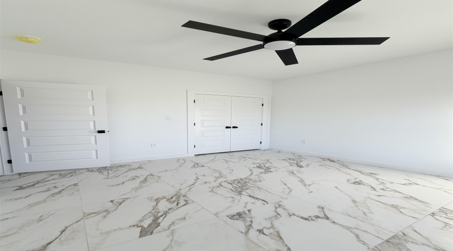 2917 Earthhaven Dr., Laredo, Texas 78046, 3 Bedrooms Bedrooms, 5 Rooms Rooms,2 BathroomsBathrooms,Residential,For Sale,2917 Earthhaven Dr.,20260353