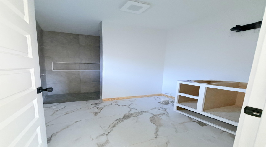 2917 Earthhaven Dr., Laredo, Texas 78046, 3 Bedrooms Bedrooms, 5 Rooms Rooms,2 BathroomsBathrooms,Residential,For Sale,2917 Earthhaven Dr.,20260353