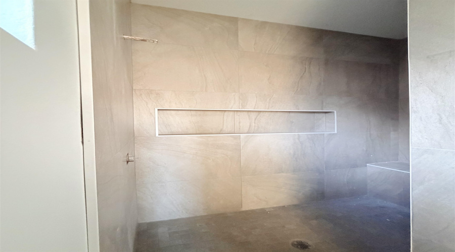 2917 Earthhaven Dr., Laredo, Texas 78046, 3 Bedrooms Bedrooms, 5 Rooms Rooms,2 BathroomsBathrooms,Residential,For Sale,2917 Earthhaven Dr.,20260353