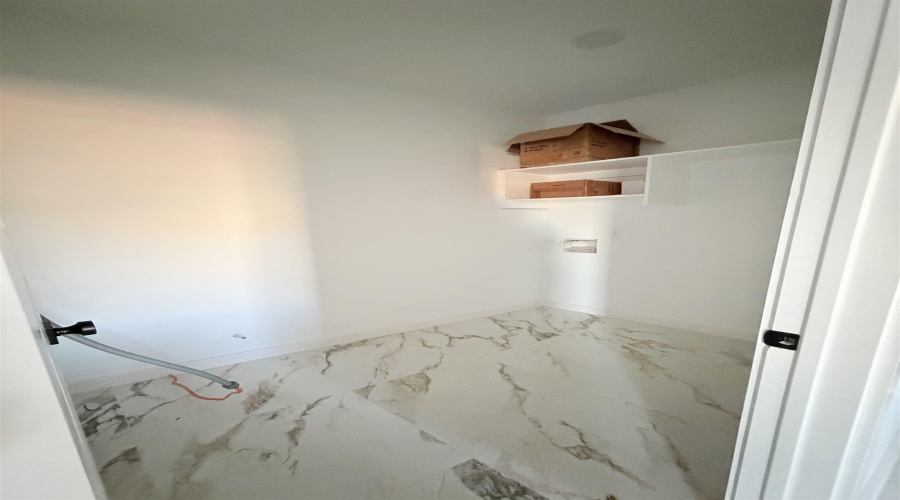 2917 Earthhaven Dr., Laredo, Texas 78046, 3 Bedrooms Bedrooms, 5 Rooms Rooms,2 BathroomsBathrooms,Residential,For Sale,2917 Earthhaven Dr.,20260353