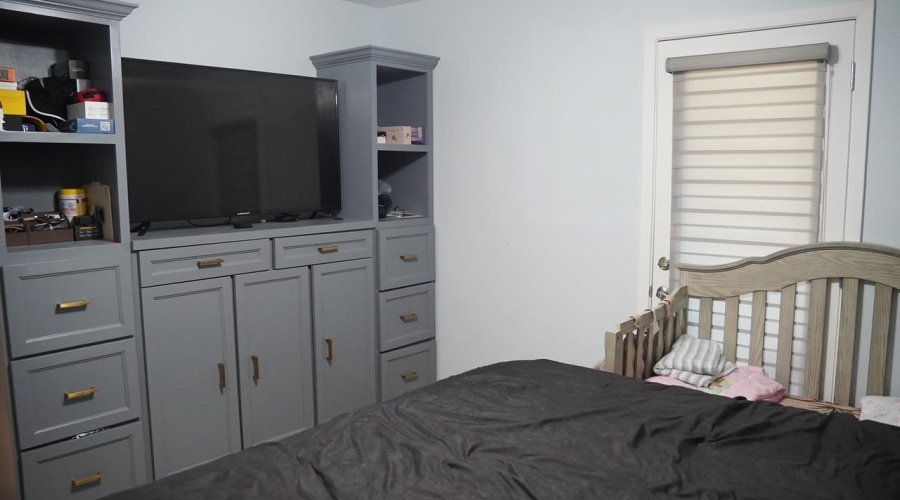 210 E Clayton St, Hebbronville, Texas 78361, 3 Bedrooms Bedrooms, 7 Rooms Rooms,2 BathroomsBathrooms,Residential,For Sale,210 E Clayton St,20260354