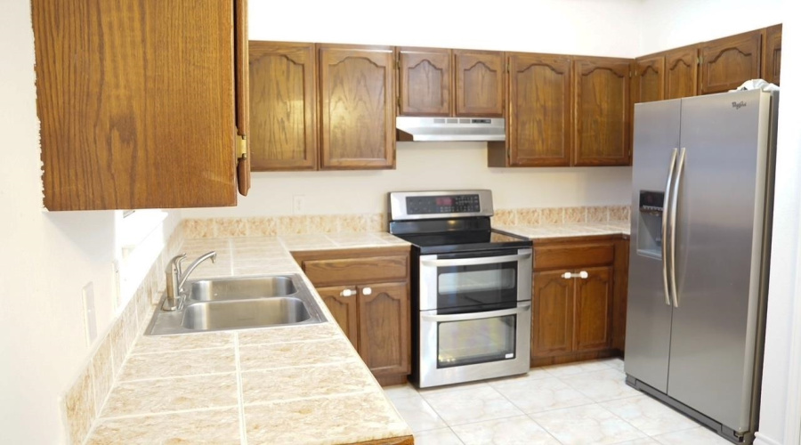 710 W Viggo St, Hebbronville, Texas 78361, 3 Bedrooms Bedrooms, 5 Rooms Rooms,2 BathroomsBathrooms,Residential,For Sale,710 W Viggo St,20260355